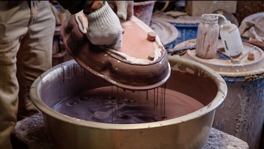 盆栽鉢のミニドキュメンタリー 常滑の作陶家たち - 盆栽エンパイア